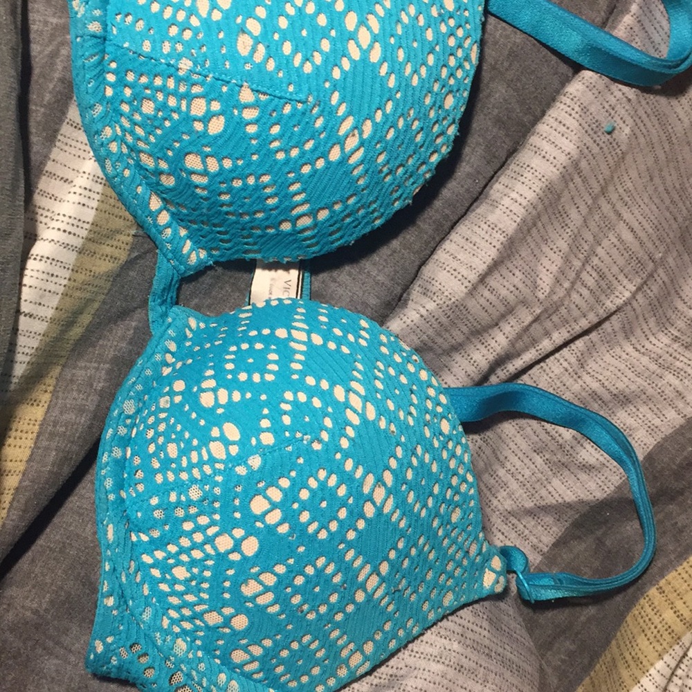 Victoria Secrets Bra